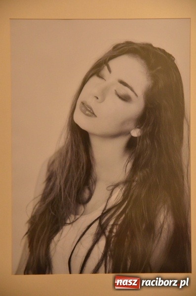 Zdjęcie w galerii na portalu naszraciborz.pl: Kobieta zmienną jest - nowa wystawa na zamku  wiadomości z regionu