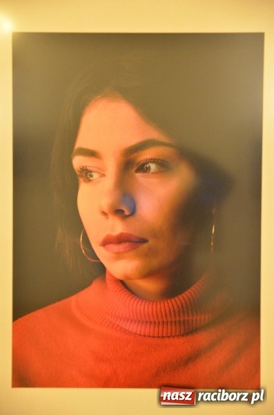 Zdjęcie w galerii na portalu naszraciborz.pl: Kobieta zmienną jest - nowa wystawa na zamku  wiadomości z regionu