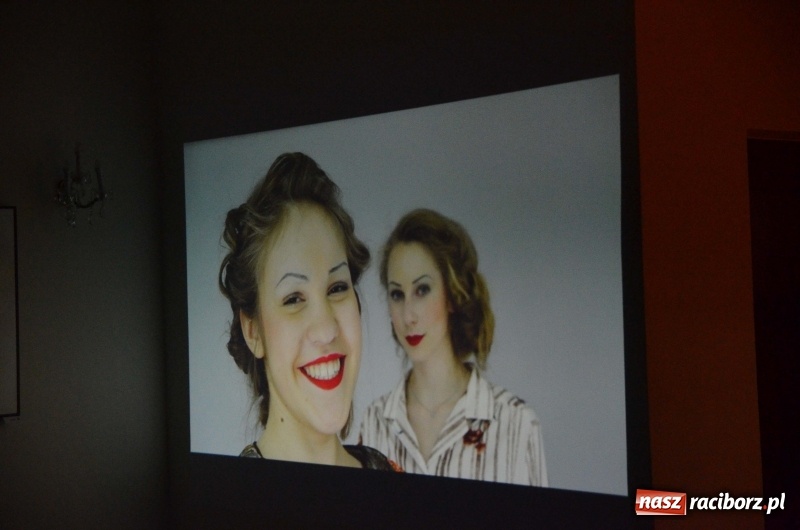 Zdjęcie w galerii na portalu naszraciborz.pl: Kobieta zmienną jest - nowa wystawa na zamku  wiadomości z regionu