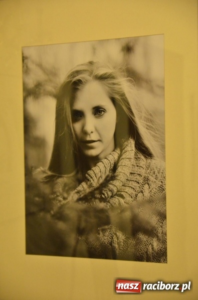 Zdjęcie w galerii na portalu naszraciborz.pl: Kobieta zmienną jest - nowa wystawa na zamku  wiadomości z regionu