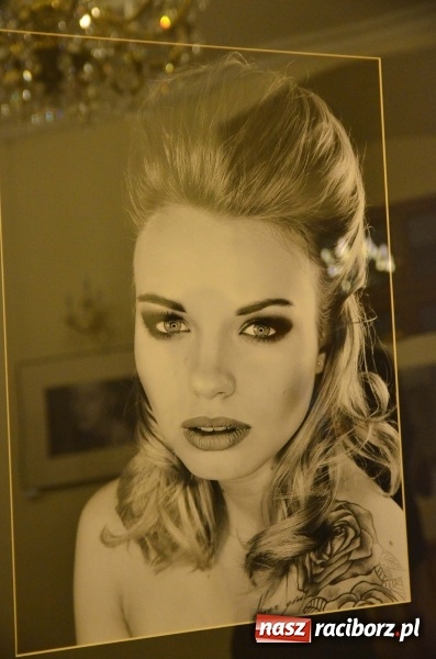 Zdjęcie w galerii na portalu naszraciborz.pl: Kobieta zmienną jest - nowa wystawa na zamku  wiadomości z regionu