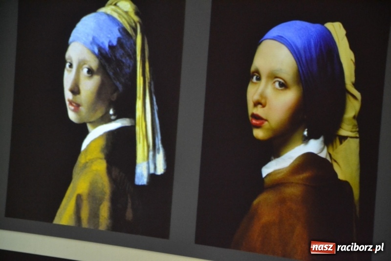 Zdjęcie w galerii na portalu naszraciborz.pl: Kobieta zmienną jest - nowa wystawa na zamku  wiadomości z regionu