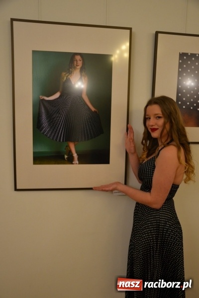 Zdjęcie w galerii na portalu naszraciborz.pl: Kobieta zmienną jest - nowa wystawa na zamku  wiadomości z regionu