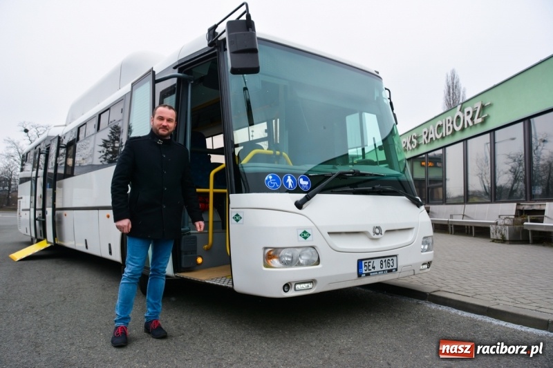 Zdjęcie w galerii na portalu naszraciborz.pl: Raciborski PKS testuje autobusy zasilane gazem wiadomości z regionu