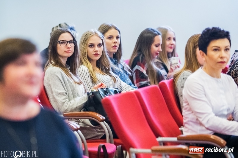 Zdjęcie w galerii na portalu naszraciborz.pl: Raciborskie Dni Urody na Zamku Piastowskim wiadomości z regionu