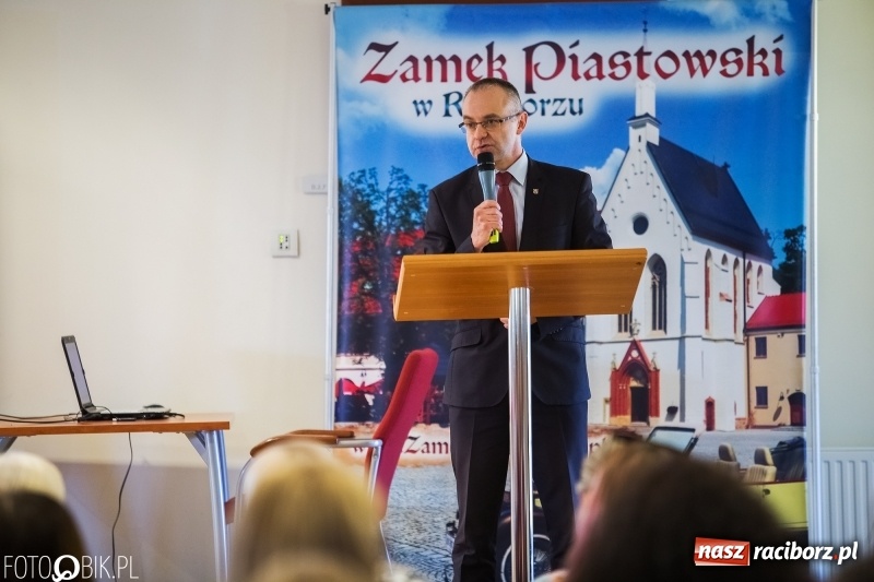 Zdjęcie w galerii na portalu naszraciborz.pl: Raciborskie Dni Urody na Zamku Piastowskim wiadomości z regionu