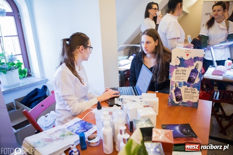 Zdjęcie w galerii na portalu naszraciborz.pl: Raciborskie Dni Urody na Zamku Piastowskim wiadomości z regionu