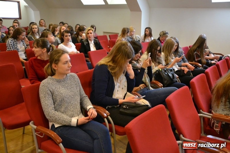 Zdjęcie w galerii na portalu naszraciborz.pl: Raciborskie Dni Urody na Zamku Piastowskim wiadomości z regionu