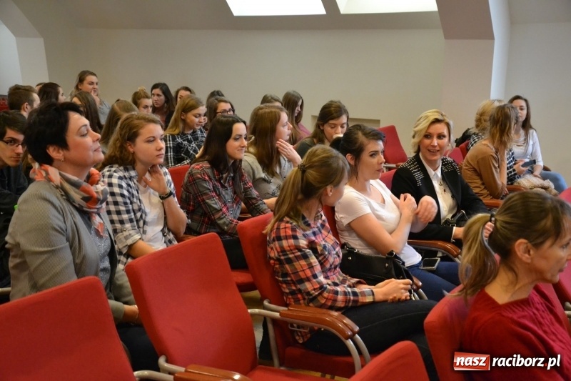 Zdjęcie w galerii na portalu naszraciborz.pl: Raciborskie Dni Urody na Zamku Piastowskim wiadomości z regionu