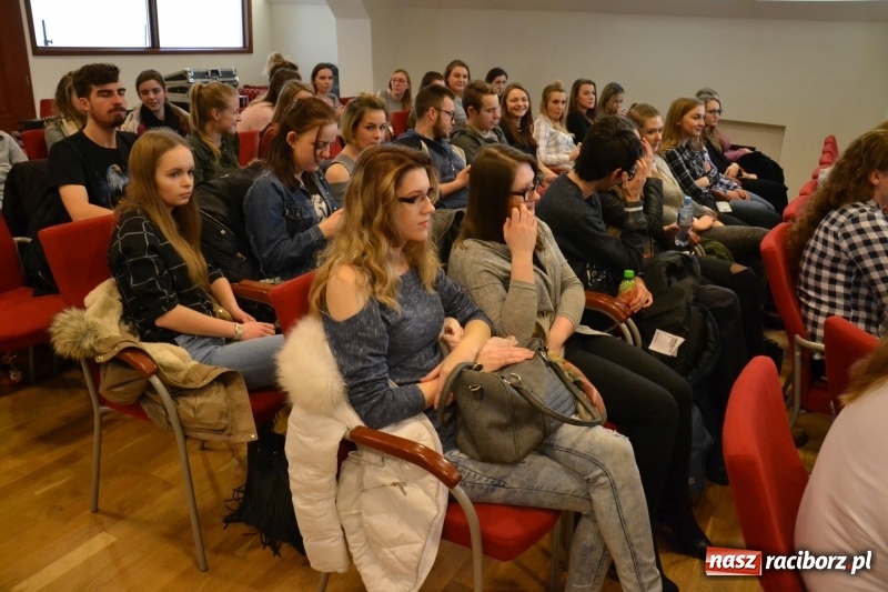 Zdjęcie w galerii na portalu naszraciborz.pl: Raciborskie Dni Urody na Zamku Piastowskim wiadomości z regionu