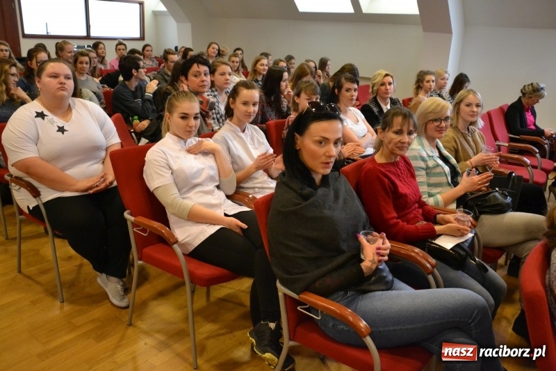 Zdjęcie w galerii na portalu naszraciborz.pl: Raciborskie Dni Urody na Zamku Piastowskim wiadomości z regionu