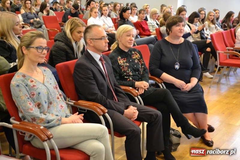 Zdjęcie w galerii na portalu naszraciborz.pl: Raciborskie Dni Urody na Zamku Piastowskim wiadomości z regionu