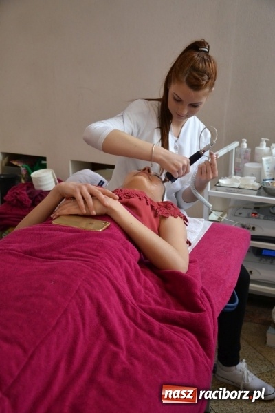 Zdjęcie w galerii na portalu naszraciborz.pl: Raciborskie Dni Urody na Zamku Piastowskim wiadomości z regionu