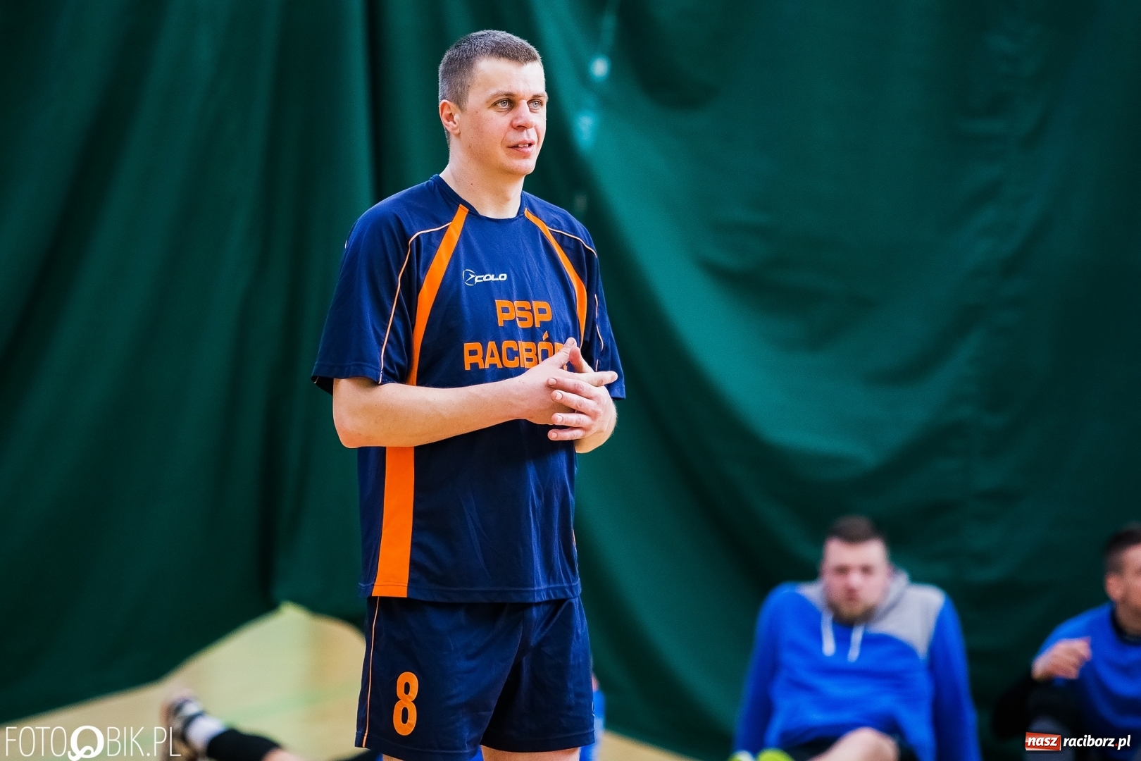 Zdjęcie w galerii na portalu naszraciborz.pl: Siatkarze zakładów pracy i służb mundurowych walczą o Puchar Prezydenta wiadomości z regionu