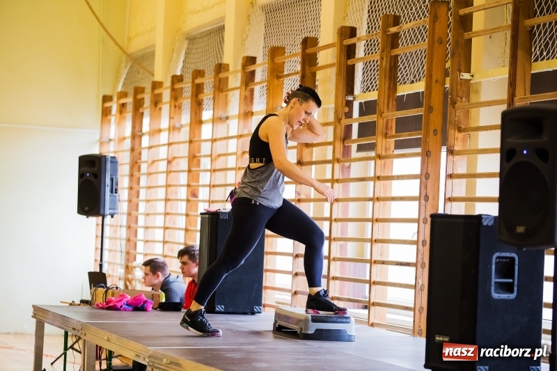 Zdjęcie w galerii na portalu naszraciborz.pl: II Charytatywny Maraton Fitness dla Justyny i Sebastiana wiadomości z regionu