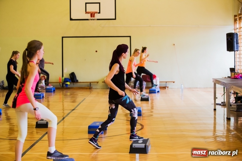 Zdjęcie w galerii na portalu naszraciborz.pl: II Charytatywny Maraton Fitness dla Justyny i Sebastiana wiadomości z regionu