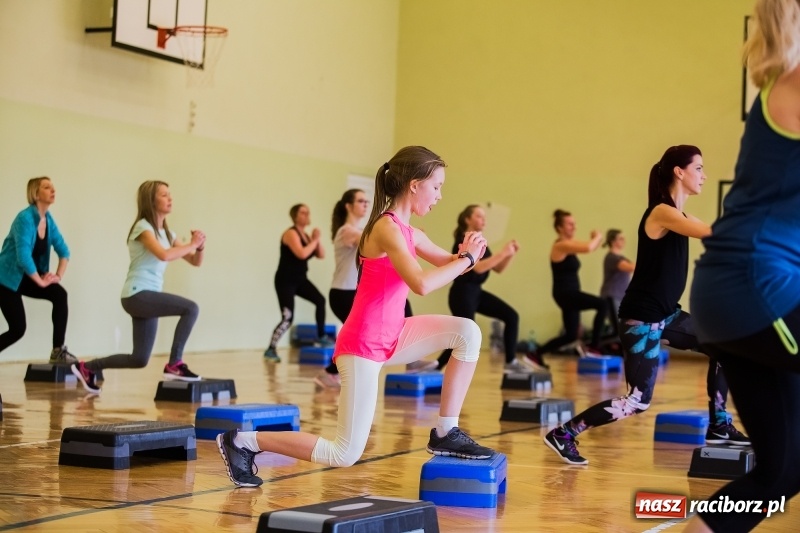 Zdjęcie w galerii na portalu naszraciborz.pl: II Charytatywny Maraton Fitness dla Justyny i Sebastiana wiadomości z regionu