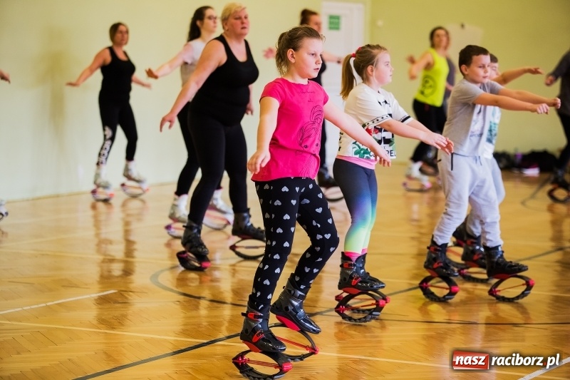 Zdjęcie w galerii na portalu naszraciborz.pl: II Charytatywny Maraton Fitness dla Justyny i Sebastiana wiadomości z regionu