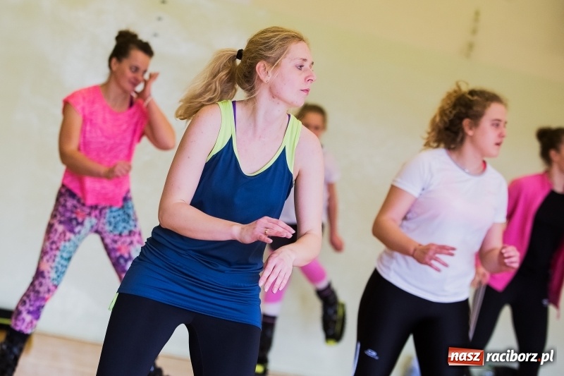 Zdjęcie w galerii na portalu naszraciborz.pl: II Charytatywny Maraton Fitness dla Justyny i Sebastiana wiadomości z regionu