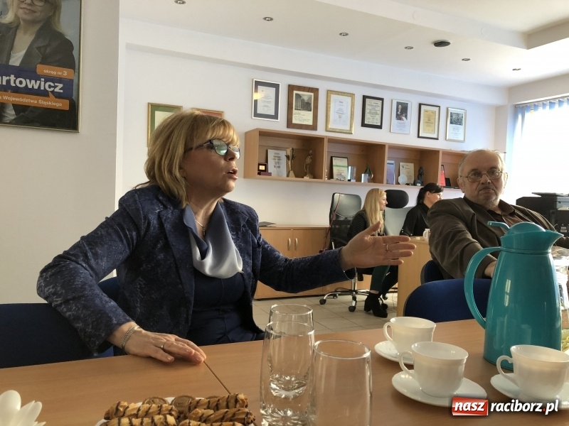 Zdjęcie w galerii na portalu naszraciborz.pl: Gabriela Lenartowicz o zakazie handlu w niedziele: PiS produkuje prawo, które mówi Polakom, jak mają żyć! wiadomości z regionu