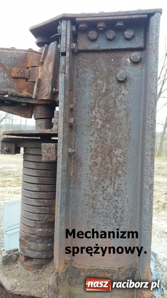 Zdjęcie w galerii na portalu naszraciborz.pl: ACHTUNG- PANZER! Zapory przeciwczołgowe w Raciborzu i okolicy  wiadomości z regionu