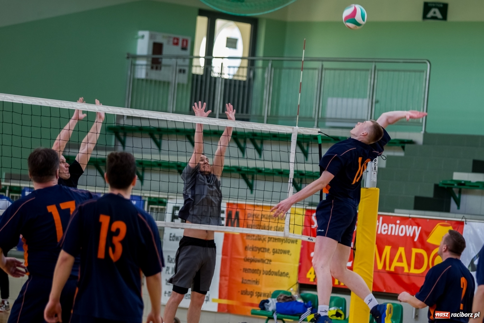 Zdjęcie w galerii na portalu naszraciborz.pl: Eko-Okna po raz trzeci z rzędu najlepsze w Turnieju Zakładów Pracy i Służb Mundurowych wiadomości z regionu