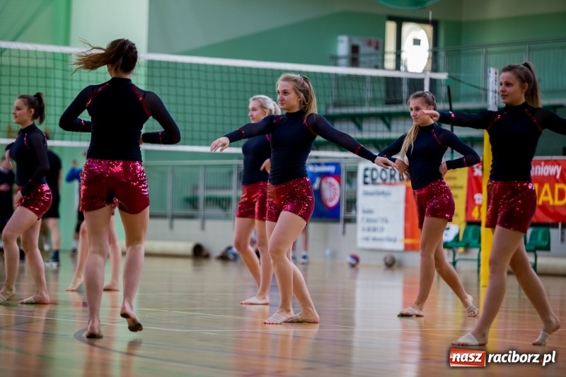 Zdjęcie w galerii na portalu naszraciborz.pl: Eko-Okna po raz trzeci z rzędu najlepsze w Turnieju Zakładów Pracy i Służb Mundurowych wiadomości z regionu