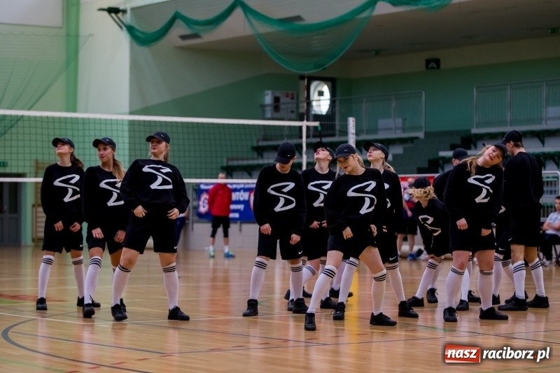 Zdjęcie w galerii na portalu naszraciborz.pl: Eko-Okna po raz trzeci z rzędu najlepsze w Turnieju Zakładów Pracy i Służb Mundurowych wiadomości z regionu