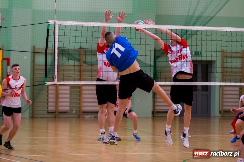 Zdjęcie w galerii na portalu naszraciborz.pl: Eko-Okna po raz trzeci z rzędu najlepsze w Turnieju Zakładów Pracy i Służb Mundurowych wiadomości z regionu