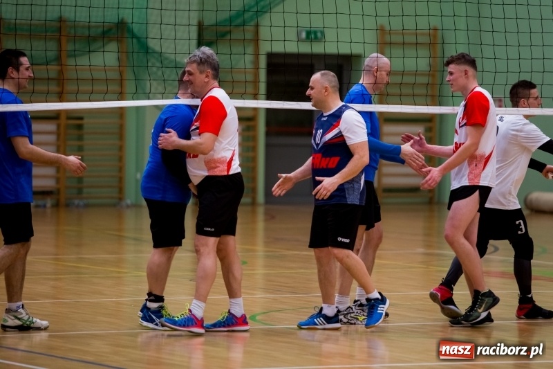 Zdjęcie w galerii na portalu naszraciborz.pl: Eko-Okna po raz trzeci z rzędu najlepsze w Turnieju Zakładów Pracy i Służb Mundurowych wiadomości z regionu