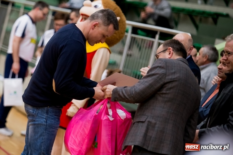 Zdjęcie w galerii na portalu naszraciborz.pl: Eko-Okna po raz trzeci z rzędu najlepsze w Turnieju Zakładów Pracy i Służb Mundurowych wiadomości z regionu