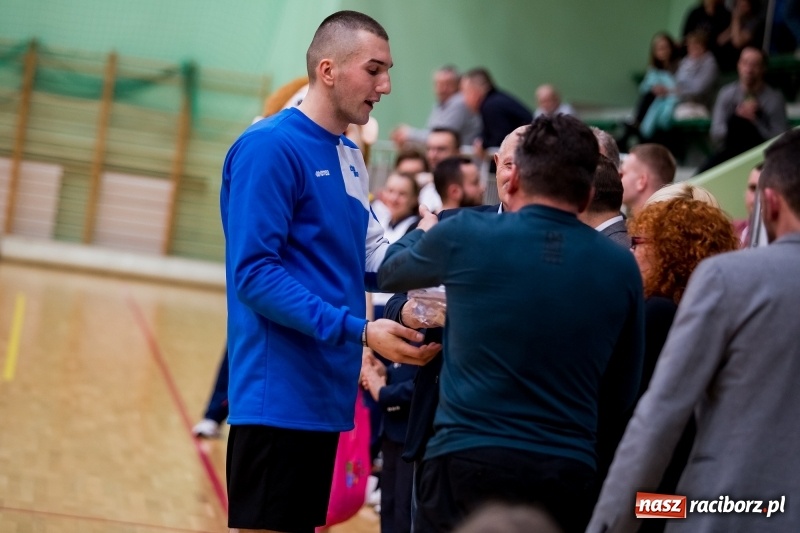 Zdjęcie w galerii na portalu naszraciborz.pl: Eko-Okna po raz trzeci z rzędu najlepsze w Turnieju Zakładów Pracy i Służb Mundurowych wiadomości z regionu