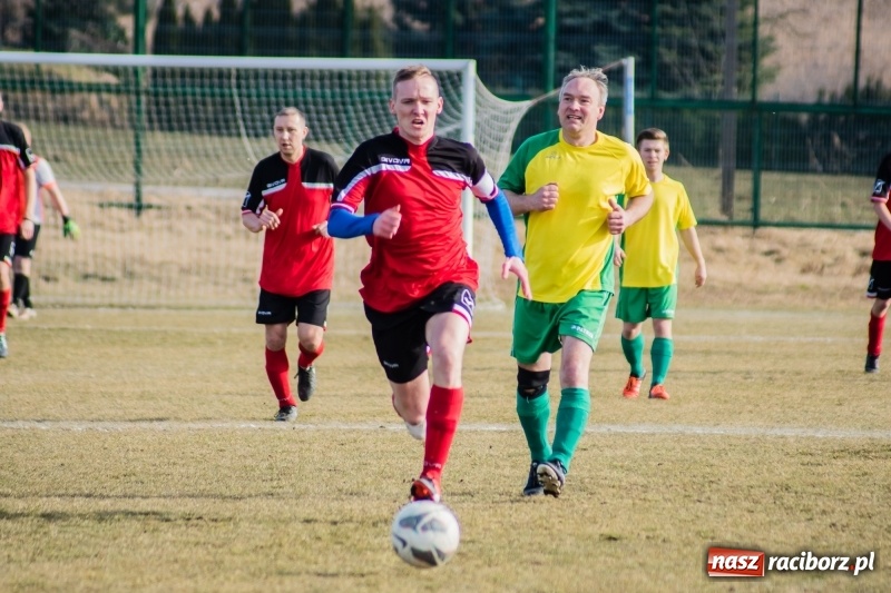 Zdjęcie w galerii na portalu naszraciborz.pl: A klasa: Brzezie lepsze od Bukowa wiadomości z regionu