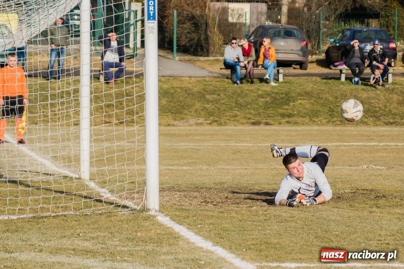 Zdjęcie w galerii na portalu naszraciborz.pl: A klasa: Brzezie lepsze od Bukowa wiadomości z regionu