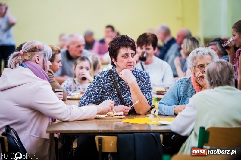 Zdjęcie w galerii na portalu naszraciborz.pl: Kiermasz Wielkanocny w Borucinie wiadomości z regionu