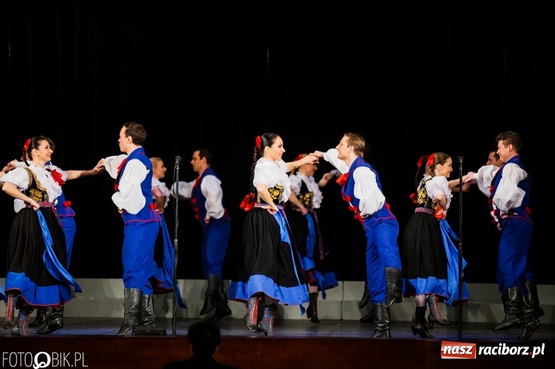 Zdjęcie w galerii na portalu naszraciborz.pl: Zespół Pieśni i Tańca Śląsk wystąpił w RCK wiadomości z regionu