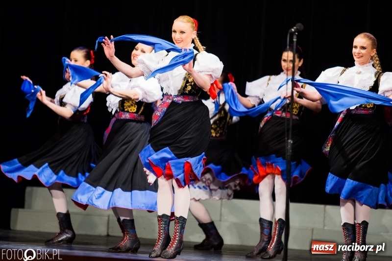 Zdjęcie w galerii na portalu naszraciborz.pl: Zespół Pieśni i Tańca Śląsk wystąpił w RCK wiadomości z regionu