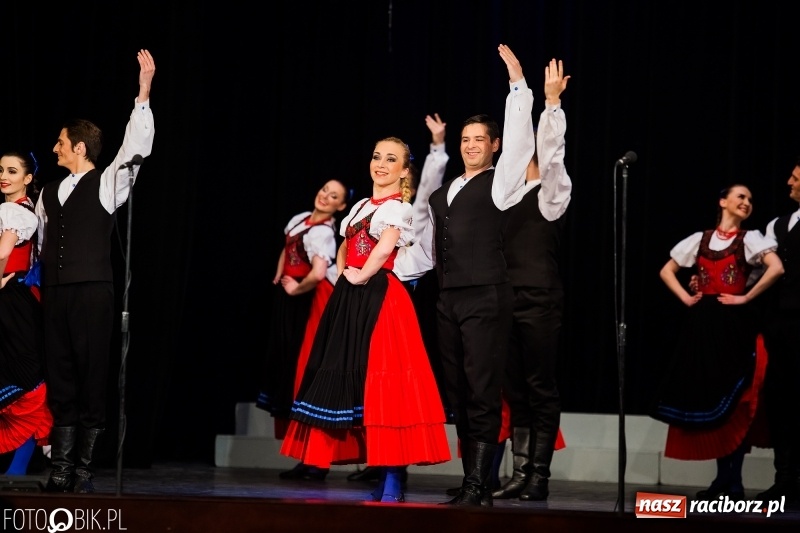 Zdjęcie w galerii na portalu naszraciborz.pl: Zespół Pieśni i Tańca Śląsk wystąpił w RCK wiadomości z regionu