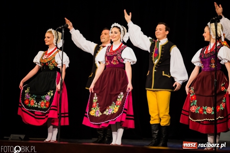 Zdjęcie w galerii na portalu naszraciborz.pl: Zespół Pieśni i Tańca Śląsk wystąpił w RCK wiadomości z regionu