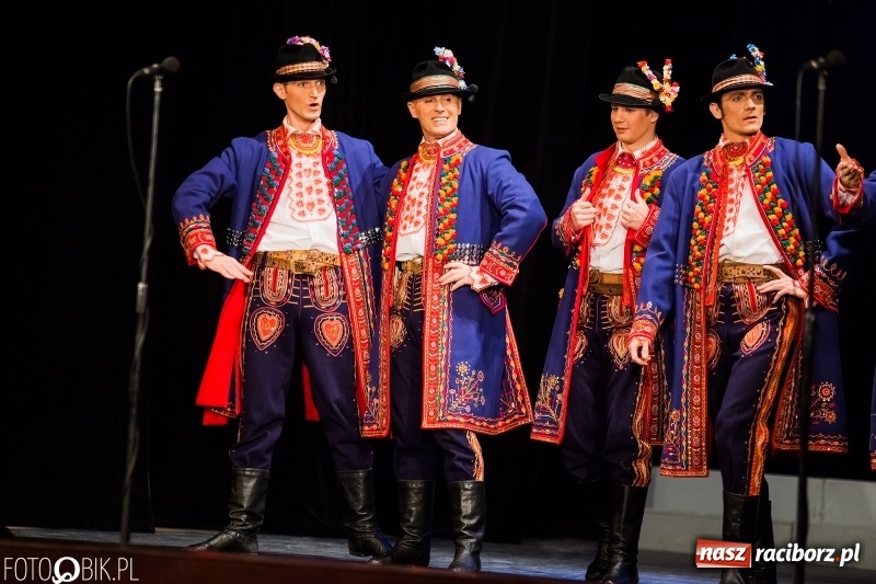 Zdjęcie w galerii na portalu naszraciborz.pl: Zespół Pieśni i Tańca Śląsk wystąpił w RCK wiadomości z regionu