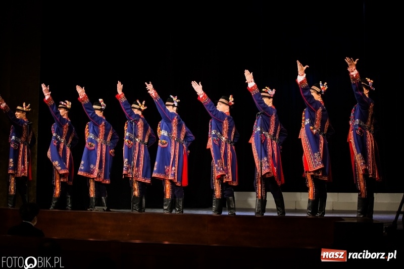 Zdjęcie w galerii na portalu naszraciborz.pl: Zespół Pieśni i Tańca Śląsk wystąpił w RCK wiadomości z regionu