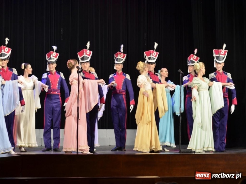 Zdjęcie w galerii na portalu naszraciborz.pl: Zespół Pieśni i Tańca Śląsk wystąpił w RCK wiadomości z regionu