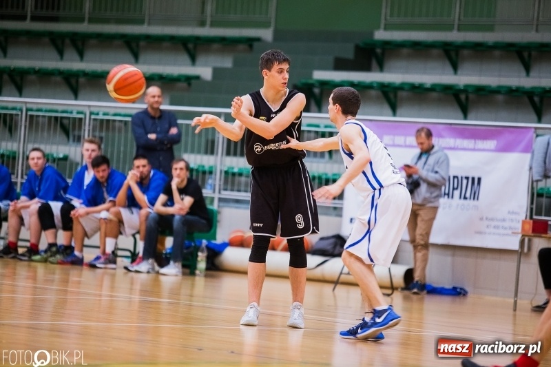 Zdjęcie w galerii na portalu naszraciborz.pl: Koszykówka. Ofensywa Racibórz awansowała do fazy play-off wiadomości z regionu