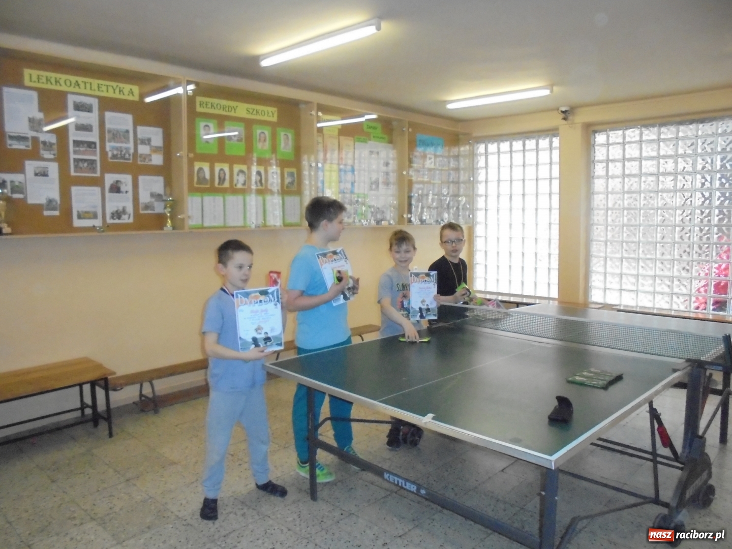 Zdjęcie w galerii na portalu naszraciborz.pl: Turniej tenisa stołowego z okazji Dnia Kobiet wiadomości z regionu
