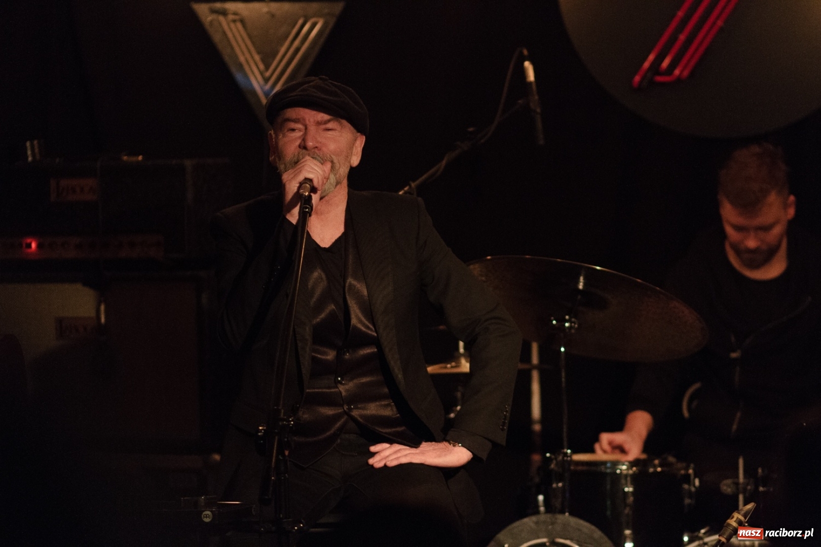 Zdjęcie w galerii na portalu naszraciborz.pl: Zespół Voo Voo zagrał na Końcu Świata wiadomości z regionu