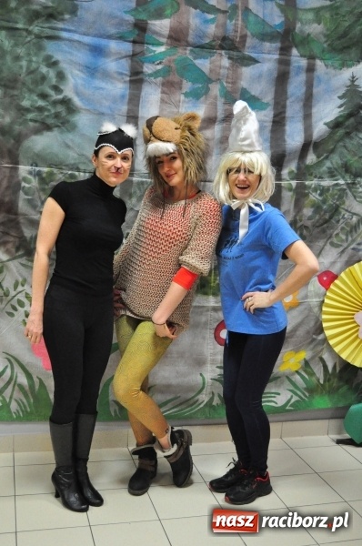 Zdjęcie w galerii na portalu naszraciborz.pl: Bajkowy dzień kobiet w Akademii Fitness wiadomości z regionu