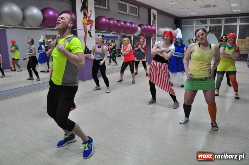 Zdjęcie w galerii na portalu naszraciborz.pl: Bajkowy dzień kobiet w Akademii Fitness wiadomości z regionu