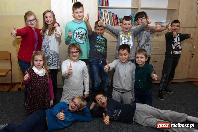 Zdjęcie w galerii na portalu naszraciborz.pl: Zespół Szkół Ogólnokształcących Mistrzostwa Sportowego zaprasza w swoje progi wiadomości z regionu