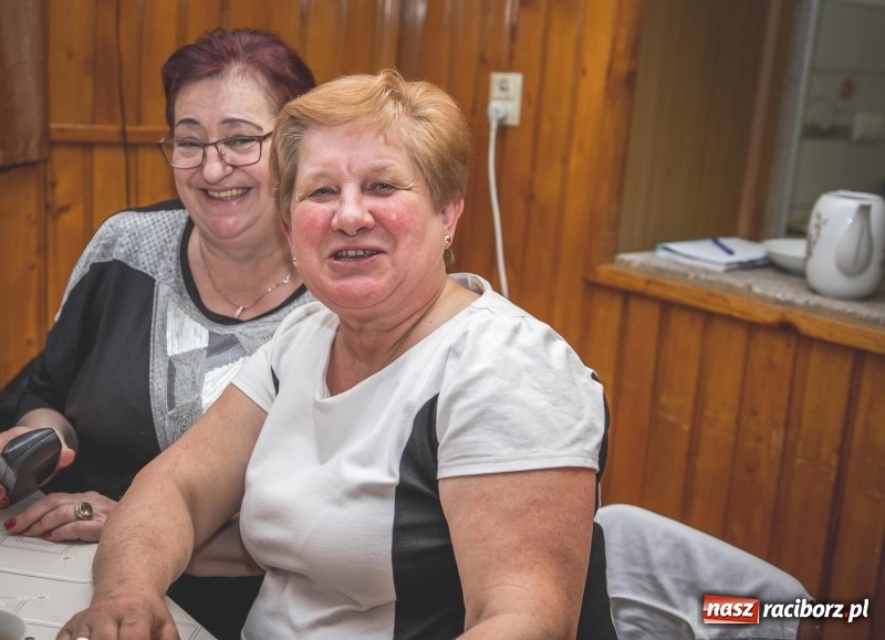 Zdjęcie w galerii na portalu naszraciborz.pl: Dzień Kobiet w Wojnowicach na wesoło  wiadomości z regionu