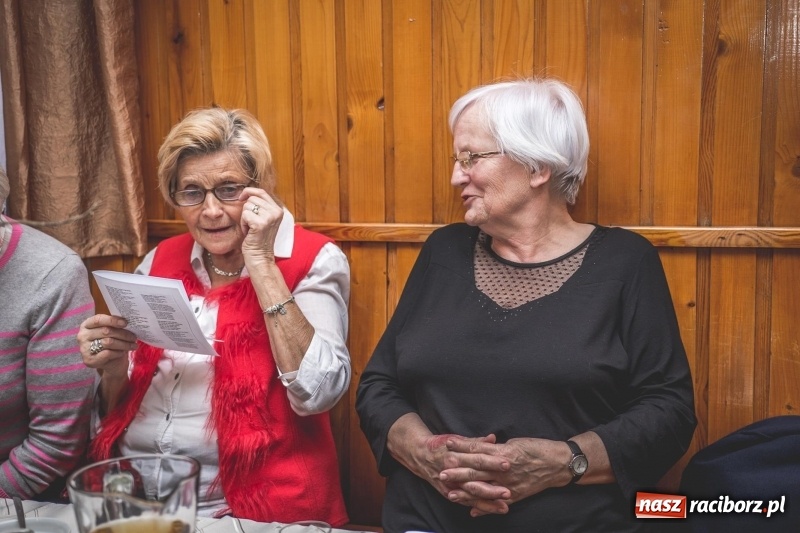 Zdjęcie w galerii na portalu naszraciborz.pl: Dzień Kobiet w Wojnowicach na wesoło  wiadomości z regionu